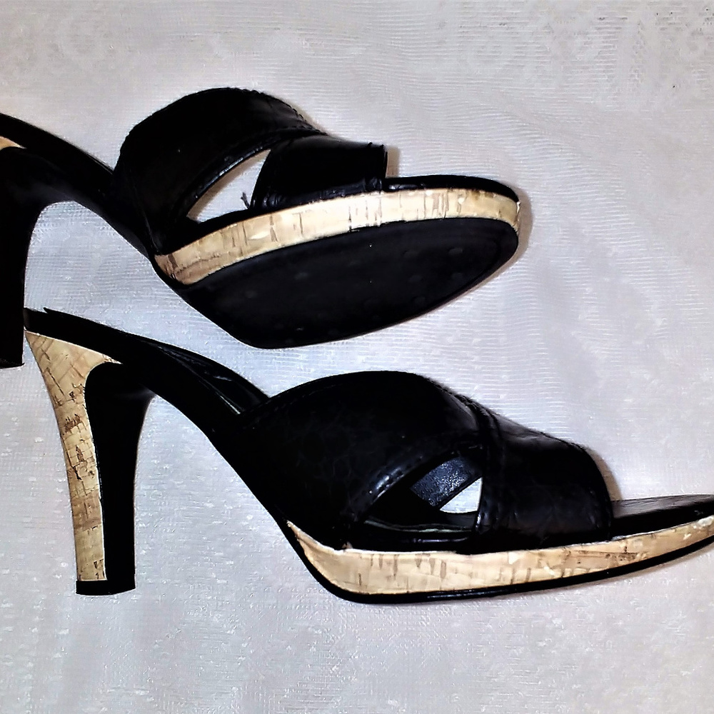 American Living  High Heel Shoes Size 9 Blk
